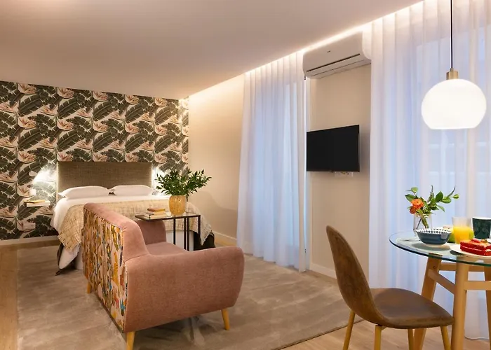 Strelitzia Apartment, By Bolhao Residences * Porto