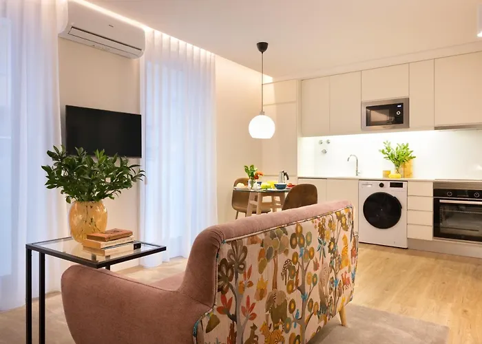 Strelitzia Apartment, By Bolhao Residences Apartman Porto