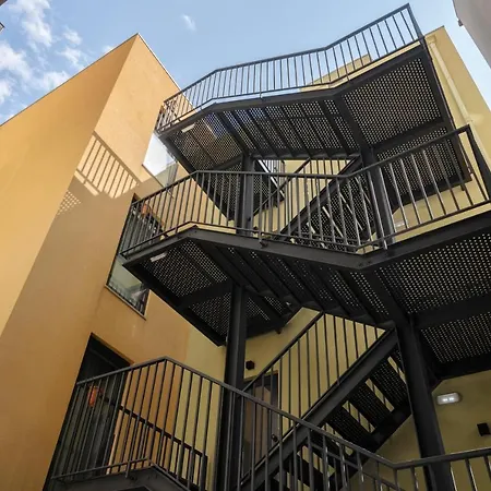 Strelitzia Apartment, By Bolhão Residences * Porto