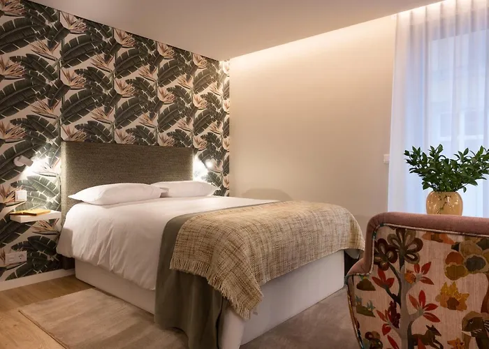 Strelitzia Apartment, By Bolhao Residences Apartment