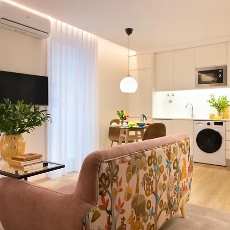 Strelitzia Apartment, By Bolhao Residences Apartment Porto