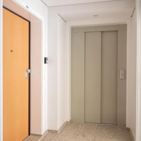 Strelitzia Apartment, By Bolhao Residences Appartamento Oporto