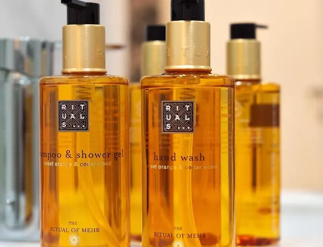 Strelitzia Apartment, By Bolhao Residences * Πόρτο